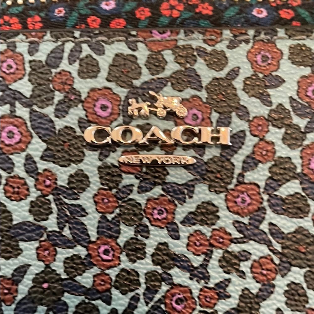 Coach Floral Women's Wallet - Blue and Red F59066 - Picture 2 of 4